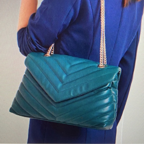 Chevron Print Bag - Picture 6 of 8